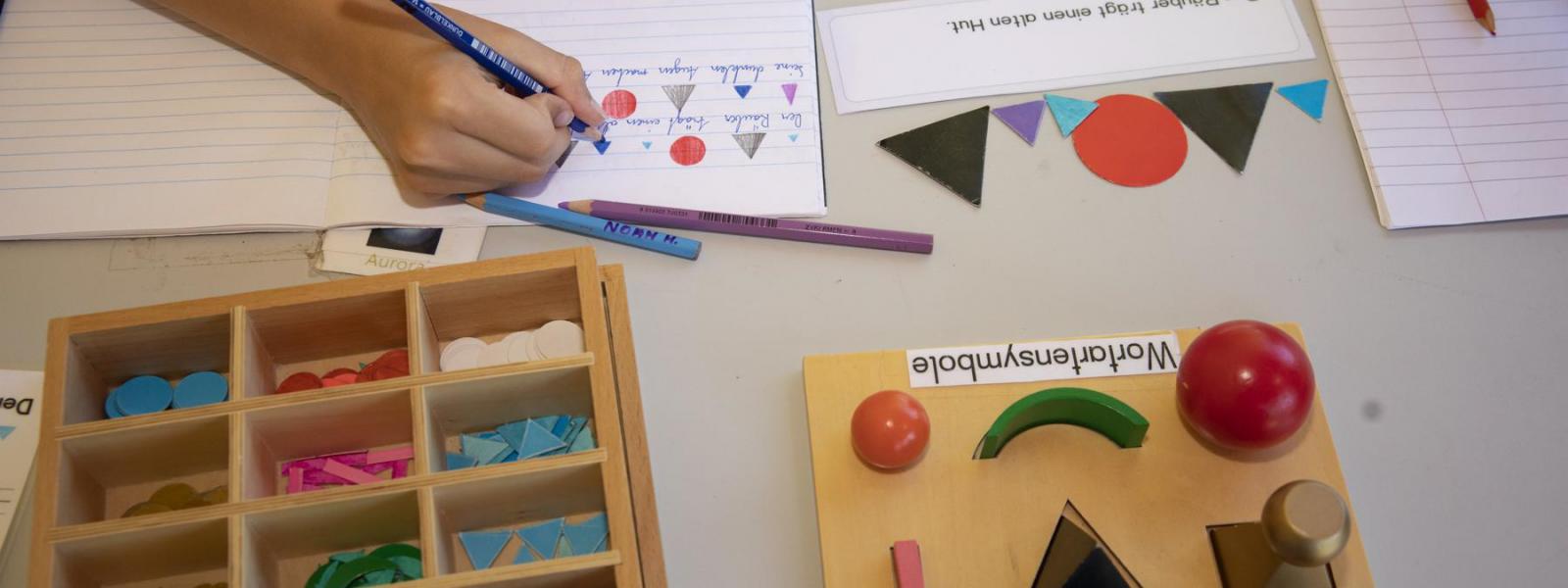 Kinder Montessori Elemente Lernen